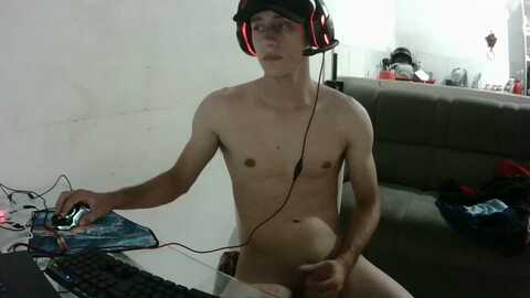 vinifernandes96 @ cam4 on 20231225