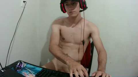 vinifernandes96 @ cam4 on 20231227