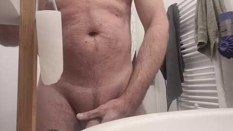 loic8351 @ cam4 on 20231231