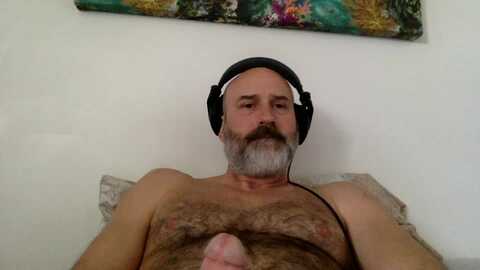 wanknit @ cam4 on 20240106