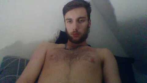 hungchav7 @ cam4 on 20240115