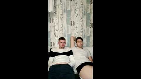 2guys19 @ cam4 on 20240116