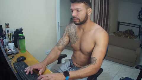 nhatan_motha @ cam4 on 20240124