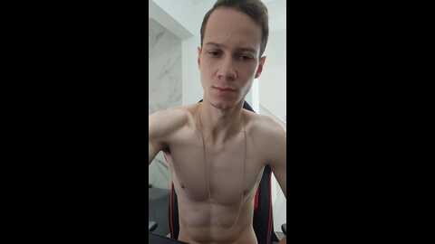 seubranquinho94 @ cam4 on 20240127