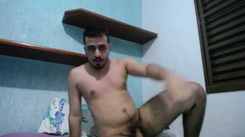 mineirinho_5 @ cam4 on 20240129