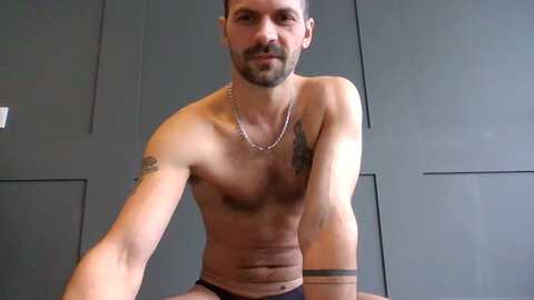 seniorwhite @ cam4 on 20240131