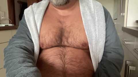 bearlover38 @ cam4 on 20240209