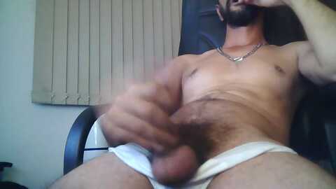 gutolook @ cam4 on 20240210