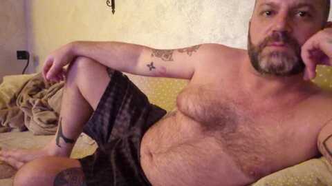 onlydaddy @ cam4 on 20240212