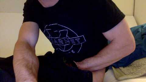 hungstud0789 @ cam4 on 20240217