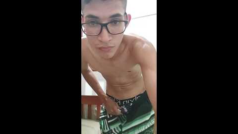 lucassexy01 @ cam4 on 20240221