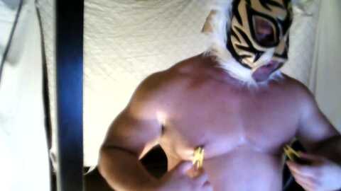 ken_mass @ cam4 on 20240301