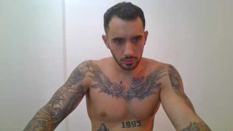 javo1995_ @ cam4 on 20240306