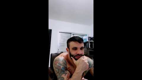 jhonny2905 @ cam4 on 20240309