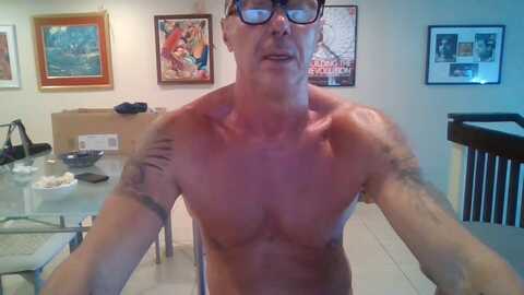 tntmuscle @ cam4 on 20240310