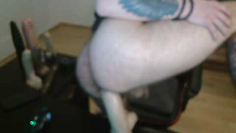 re_versatile @ cam4 on 20240312