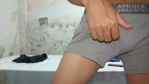 mlkpirocao22cm @ cam4 on 20240314