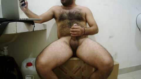 roberh_sx @ cam4 on 20240314