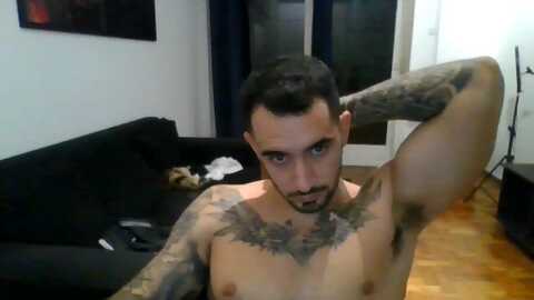 javo1995_ @ cam4 on 20240321