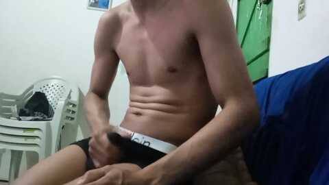 domnovim @ cam4 on 20240401