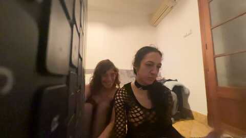 parejabizarra @ cam4 on 20240402