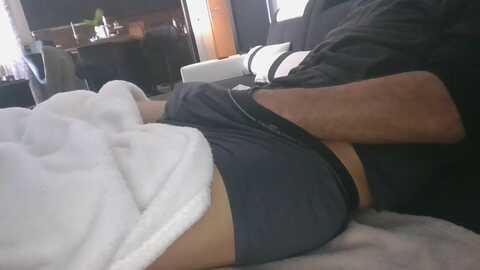 tom_987654321ti @ cam4 on 20240403