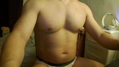 jet103819 @ cam4 on 20240404