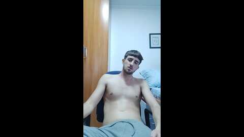 juanbrrrrr002 @ cam4 on 20240406