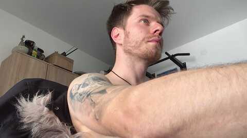 lukas480 @ cam4 on 20240406