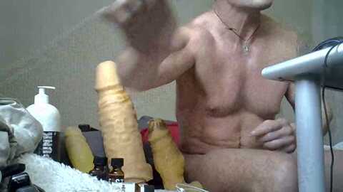 fistcam @ cam4 on 20240407