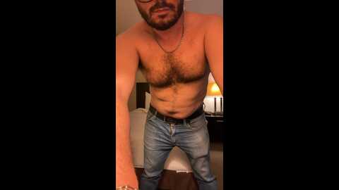 adrianlhot @ cam4 on 20240411