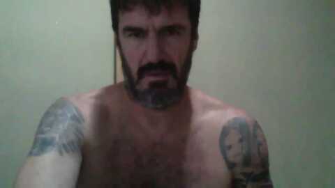 fernando3376 @ cam4 on 20240418