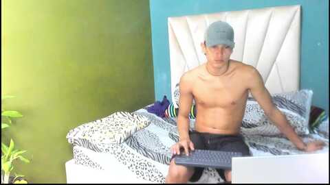 korymax_ @ cam4 on 20240420