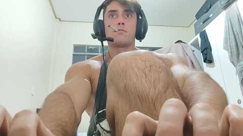 myworldboy @ cam4 on 20240421