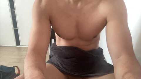 toninofun_sexy @ cam4 on 20240422