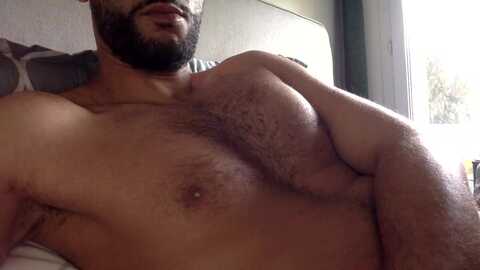 zozo692 @ cam4 on 20240422