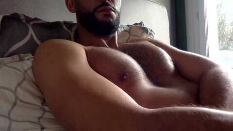 zozo692 @ cam4 on 20240422