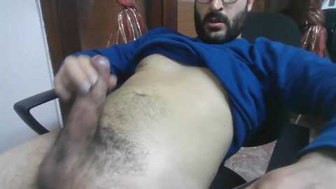 cazzuto861 @ cam4 on 20240424