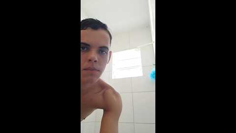 micaelrian69hot @ cam4 on 20240425