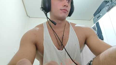 myworldboy @ cam4 on 20240425