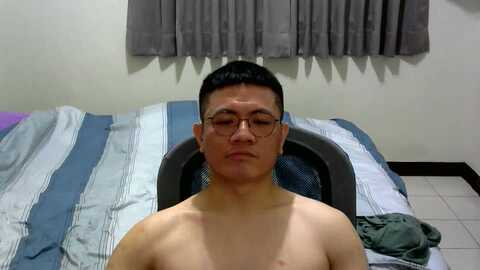 _yomoy_ @ cam4 on 20240507