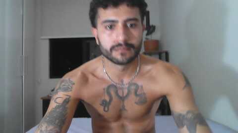 canhotto @ cam4 on 20240510