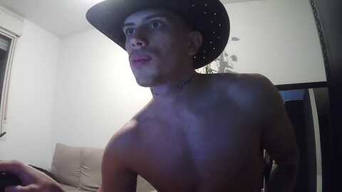 onlybauti @ cam4 on 20240514