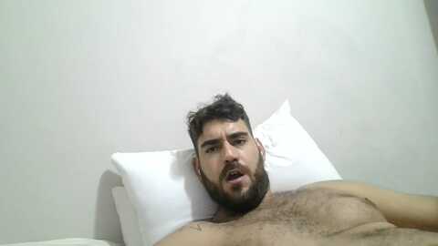 caiorio2 @ cam4 on 20240515