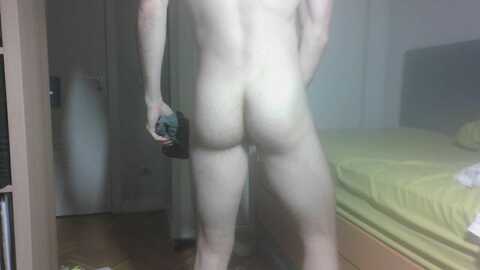 sexboyqq @ cam4 on 20240517