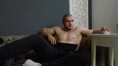 axelweston @ cam4 on 20240520