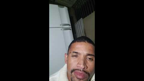 jhonatasmartin4 @ cam4 on 20240522