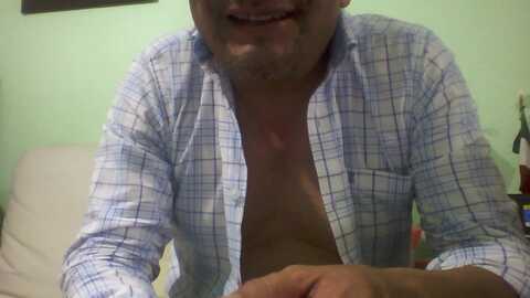 madmexhot @ cam4 on 20240522