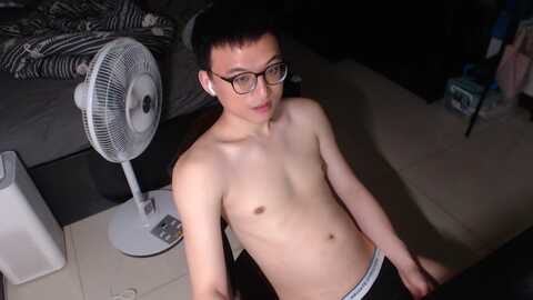 cr_huang @ cam4 on 20240523