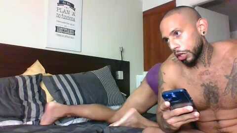 alfonsov09 @ cam4 on 20240527